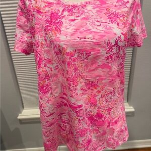Lilly Pulitzer Pink Floral Short Sleeve Tee sz XL